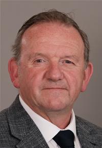 Profile image for County Councillor Howard Hartley